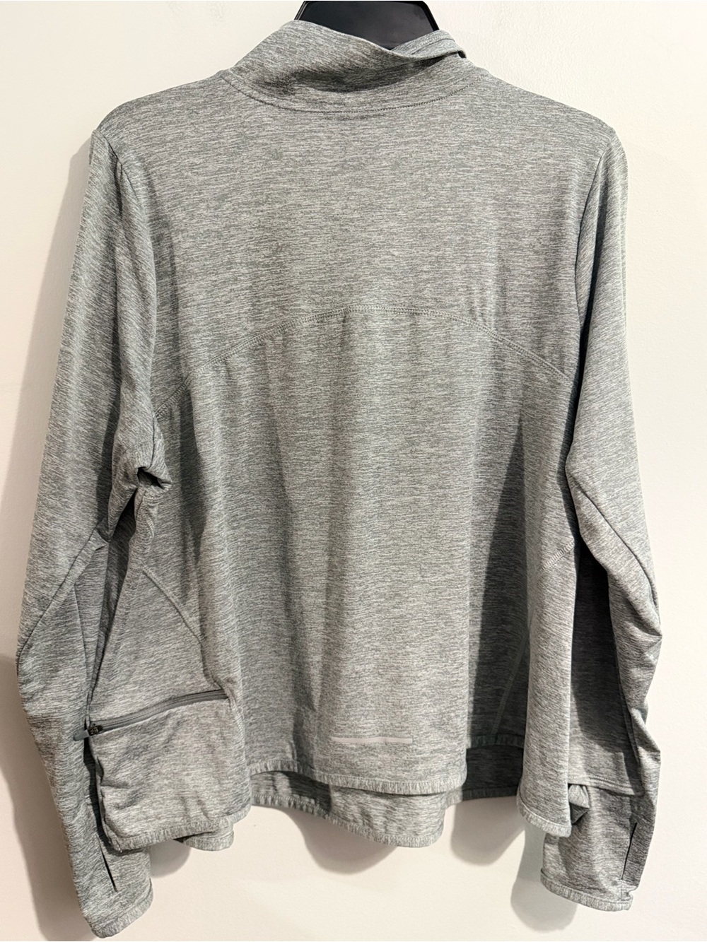Nike Swift Element Women's UV Protection 1/4 Zip
Running Top Gray Size 1X - Picture 3 of 4